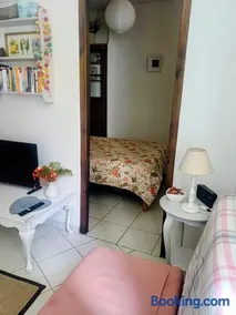 Riverside apartment - Image 3