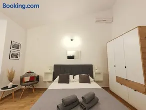 Apartments Dejana Štinjan - Image 2