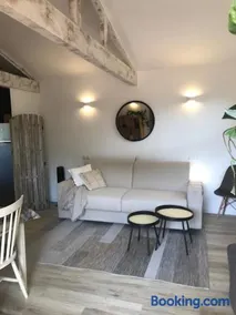 LA BRINDILLE Petit mas provencal meublé de tourisme 3 étoiles 2-3 personnes 1 piece 30 m2 tout confort lisière foret jardin Jacuzzi Piscine - Image 3
