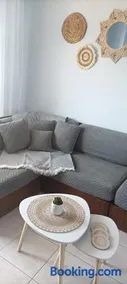 the blue house - Image 3