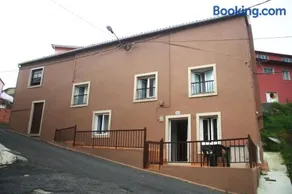 Casa da Castañuela - Image 1
