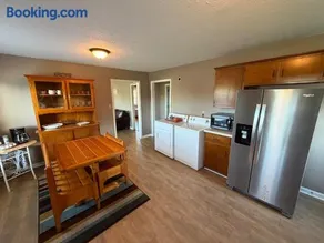 The Cozy Country Cottage near Lake Malone - Image 4