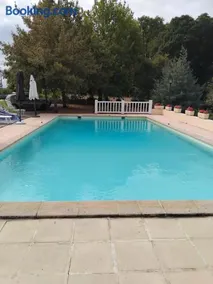 Chalet avec piscine partagée - Image 1