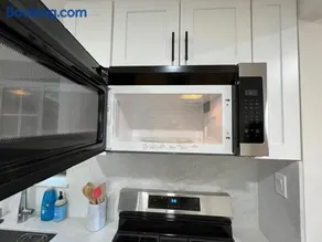 Quiet and Central 1bed1bath House, Nature Retreat - Image 2
