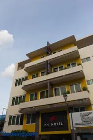 PH Hotel - Image 1