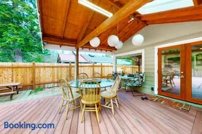 Cedar River Retreat - Image 4