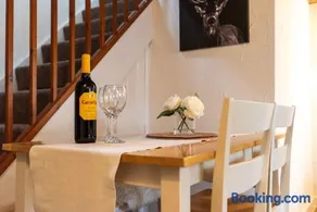 Millbank Farm Cottage - Image 2