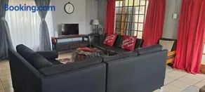 Our Place - Family - 5 bed unit - Image 2