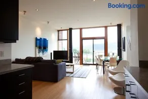 Bridge View Loft 30 Day - Image 3