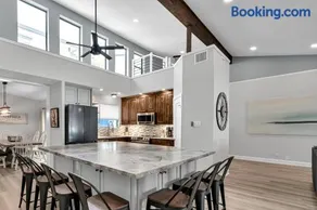Bluff View Drive - Image 2