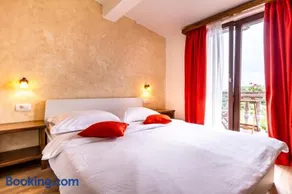 B&B Tonivale - Heated Pool, Padel & Meeting Room - Image 1