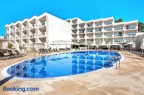 Aparthotel y Hotel Paguera Beach - Image 2