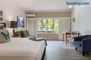 Studio Apartments At TreeTops Port Douglas - Image 2