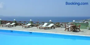 Carlo Bungalows - Image 3
