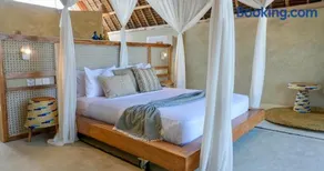 MAKU Oasis Villas and Studios - Image 3