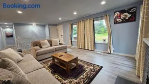Peaceful Kent Retreat - Newly Renovated - Image 2