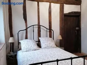 Gîte de charme en forêt: 4/6 pers, nature, détente, parking, animaux acceptés - Image 3