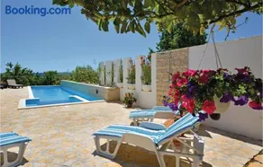 Cozy Home In Kastel Novi - Image 5