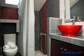 Modern Apartment Close To Milos ton Xotikon - Image 5
