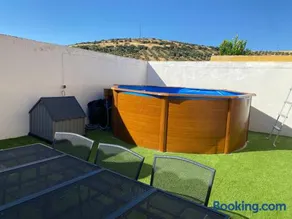 Alojamientos El Chorro - Image 4