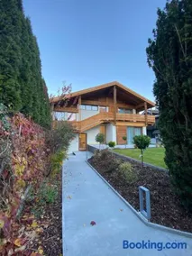 Living8-Appartements - Image 1