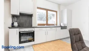 Apart Hackl - Image 3