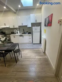 Queen West Residences Toronto - Image 2