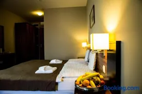 Fiáker Panzió - Image 1