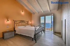 Villa Pineta by Theater Home - Image 4