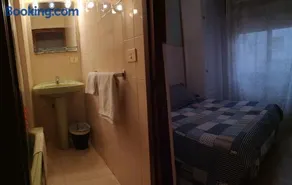 Hostal Campoamor - Image 1