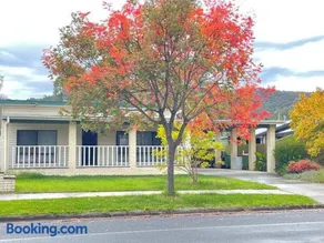 Pet friendly home in Albury - Image 3
