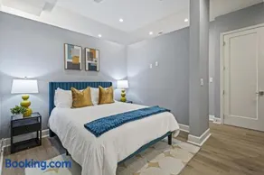 NEW 1BR with Games, Netflix, Pool, Gym and Rooftop - Image 2