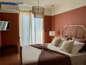 Kamara Apartments Marmari - Image 2