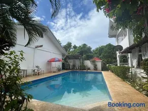 Panglao Budget Staycation & Guesthouse For Family ,Groups, and Friends - Image 1