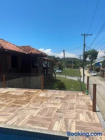 Chalé com Piscina & Área Gourmet - Image 2