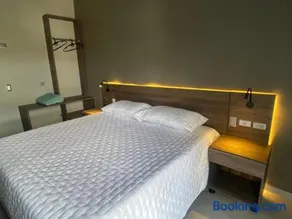 Hotel La Leonelda - Image 4