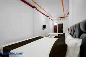 HOTEL O YASH ROYAL INN - Image 3