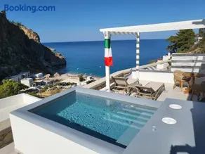 Agnantema luxury suites - Image 3