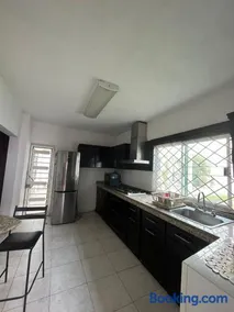 Amplia casa con Palapa - Image 3