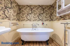 Wisteria Cottage in the heart of Helmsley - Image 2