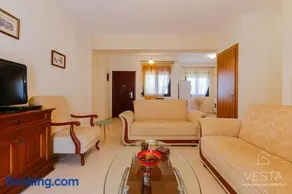 Heliophilia 3-bdrm Maisonette in Nea Fokea - Image 1