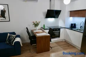 Oś Królewska - Modern Apartment in Wilanów - Image 3
