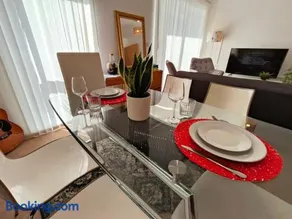 Issara Apartments 49 - Great location & Private Parking - Image 5