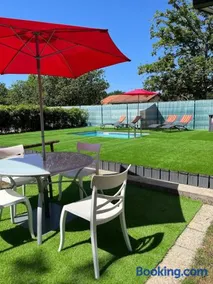 Le Chalet 4 pers avec piscine & jacuzzi - Image 3