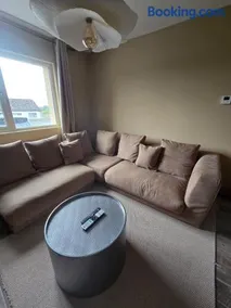 Cozy Town house - Image 5