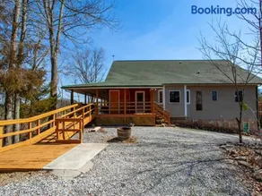The Lookout - Lake View, Hot Tub and Grill - Image 2