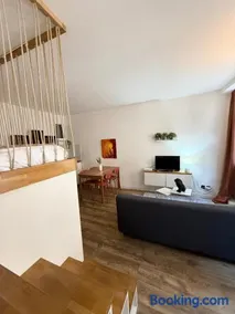 Georges - 1 Bedroom - Old Lyon - Image 2