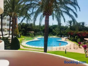 GOLDEN HOUR Beachfront apartment Marbella - Image 2