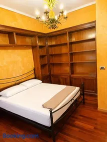 The City Gateway at Cozy Stay in Torino - Image 2