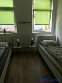 Arnold Apartments 2 - Image 3